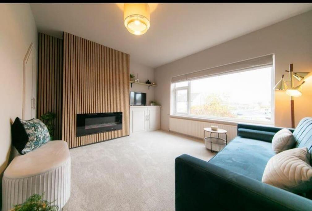 Recently Refurbished Home. Poulton-le-Fylde Ngoại thất bức ảnh