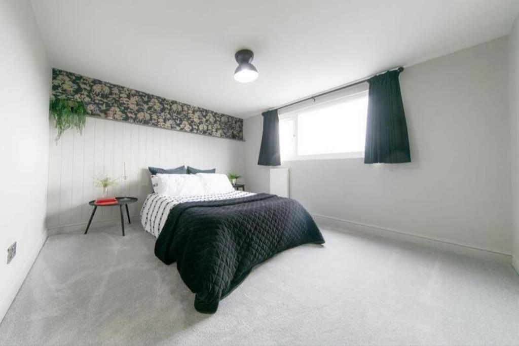 Recently Refurbished Home. Poulton-le-Fylde Ngoại thất bức ảnh